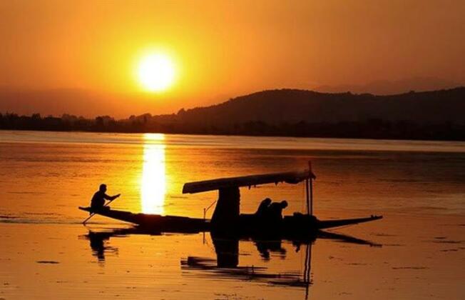 Shahbaaz Group of Houseboats - Photo3