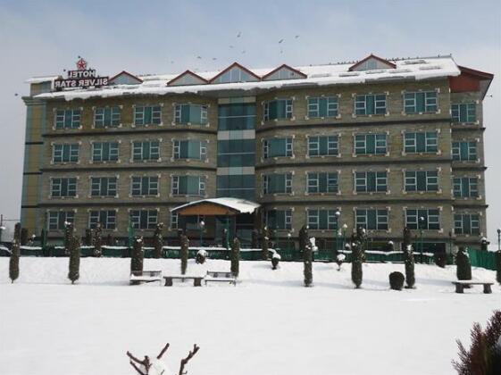 Silver Star Hotel