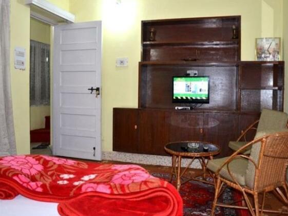 The Capital Inn Srinagar - Photo3