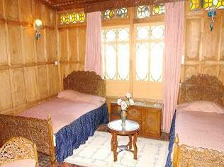 Zum Zum Group of House Boats - Photo3