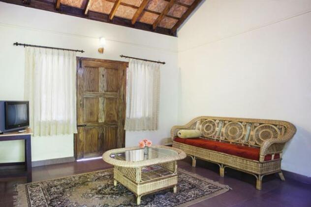 Crescent Family Resort - Photo5
