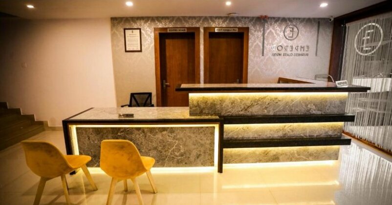 Emperor Business Class Hotel - Photo3