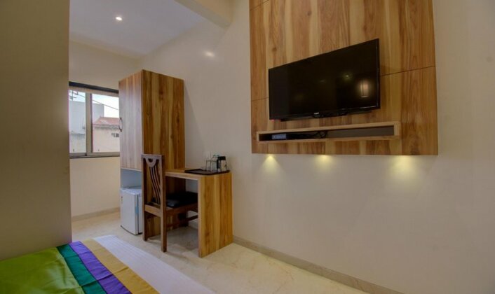 Hotel Amisha International - Photo3
