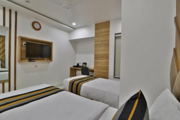 Hotel Le Grand Surat - Photo4