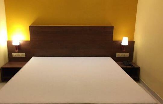 Hotel RB Residency - Photo3