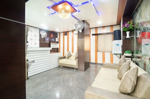 Hotel Satkar Surat - Photo4