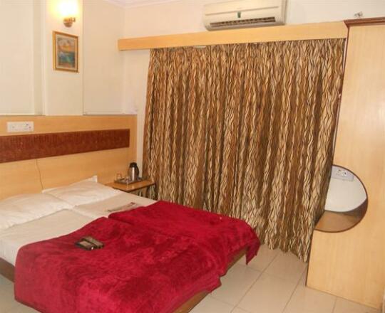 Hotel Stay Inn Surat - Photo3