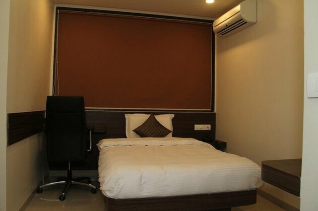 Hotel Vetro Inn - Photo5