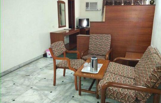 Hotel Yadgar - Photo2