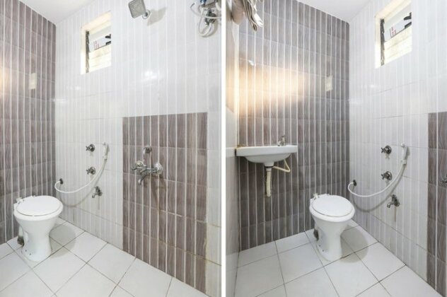 SPOT ON 64910 Varma Imperial Hotel - Photo4