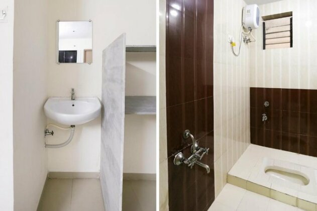 SPOT ON 64910 Varma Imperial Hotel - Photo5
