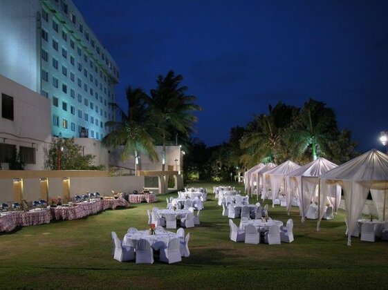 Surat Marriott Hotel - Photo4