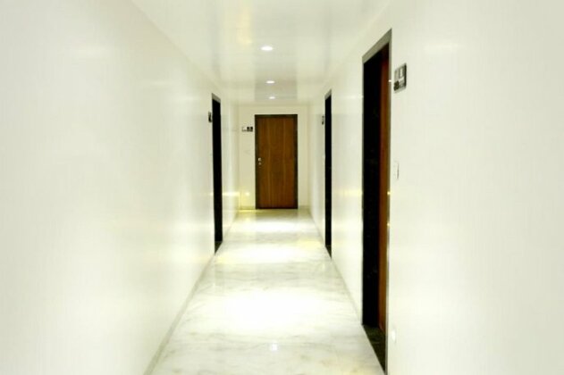 Tirupati International Hotel - Photo4