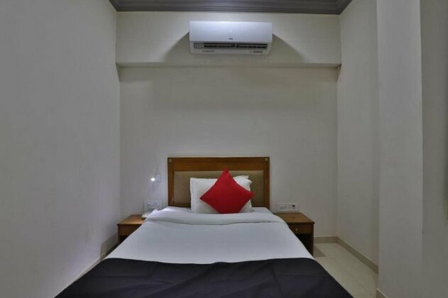 Hotel Shiv International - Photo2