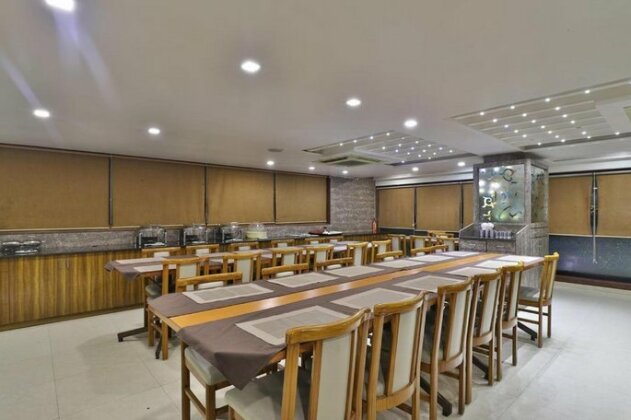 Hotel Shiv International - Photo3