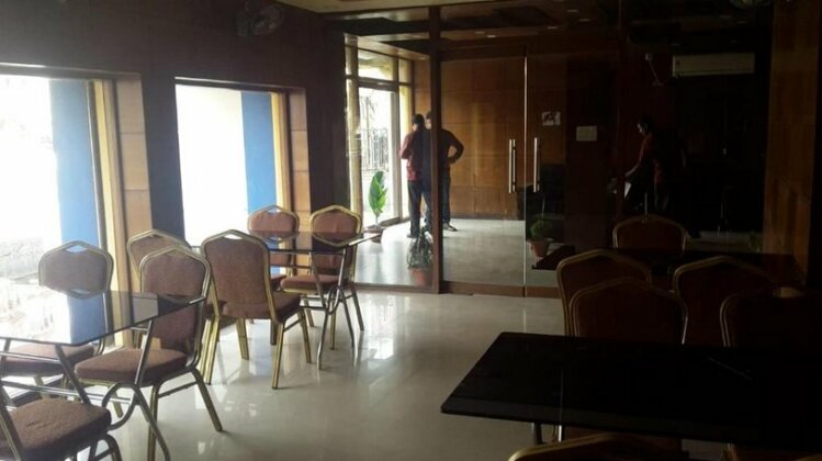 Hotel Shelter Tarapith - Photo5
