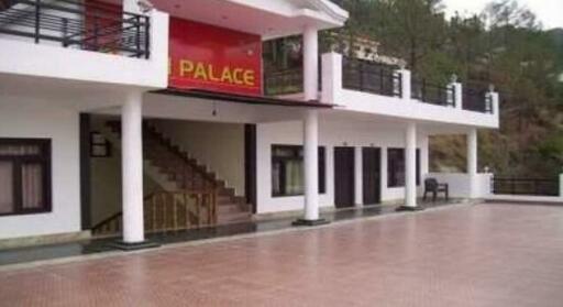 Hotel Devki Palace