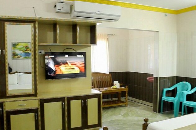 Krishna Tourist Home - Photo3