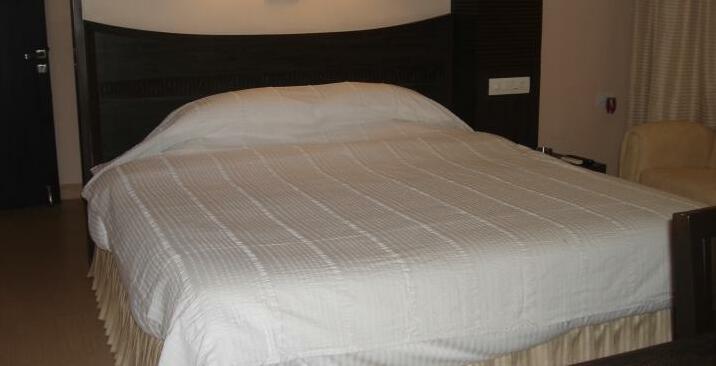 KF Hotel - Photo5