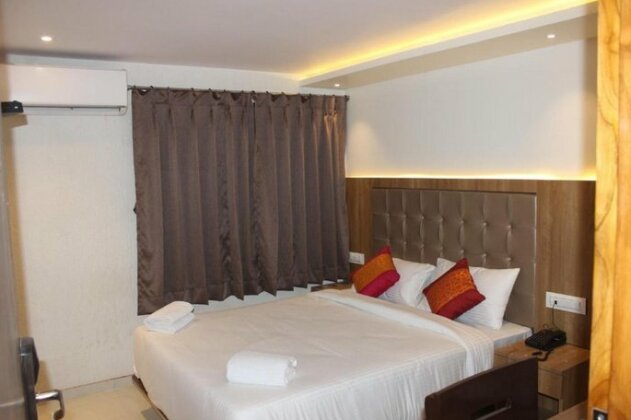 Hotel Shree Krishna Residency - Photo2