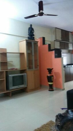 Pleasant and Spacious 1BHK Stay at Thane - Photo5