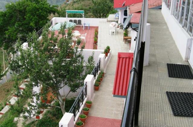 Krishrauni The Apple Orchard Inn - Photo5