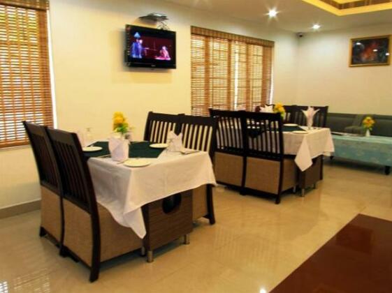 Hotel Peninsula Thrissur - Photo3