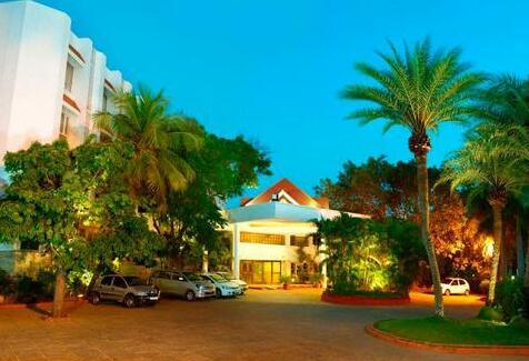 Sangam Hotel Tiruchirapalli - Photo2