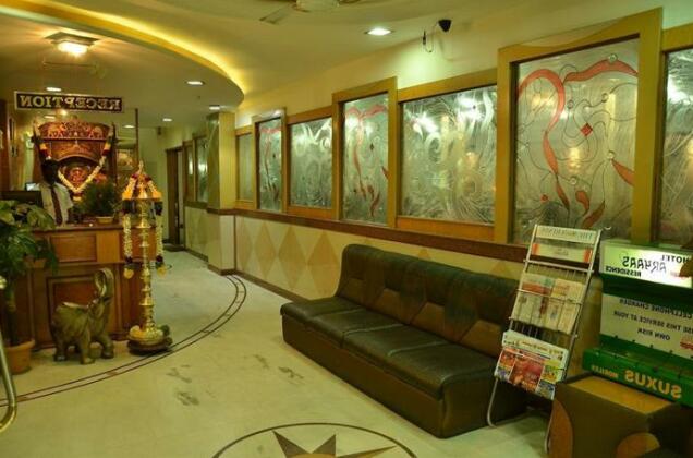 Hotel Aryaas Residence - Photo3