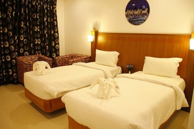 K A Hotel - Photo5