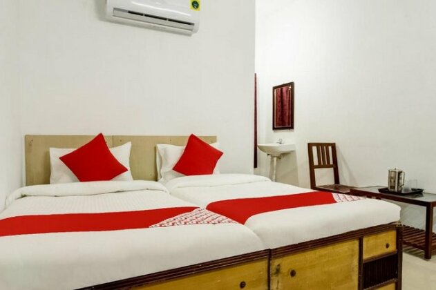 OYO 65612 Hotel NPK Grand - Photo5