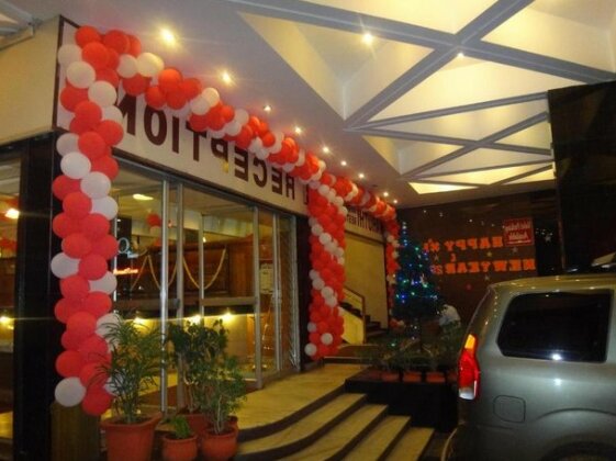Sri Janakiram Hotels - Photo2