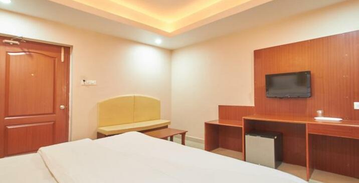 Kandy PLR Hotels - Photo5