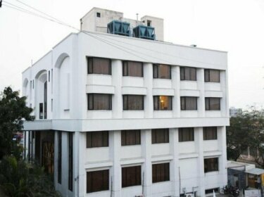 OYO 1081 Hotel Sindhu International