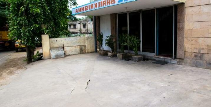 Shree Krishna Hotel - Photo4