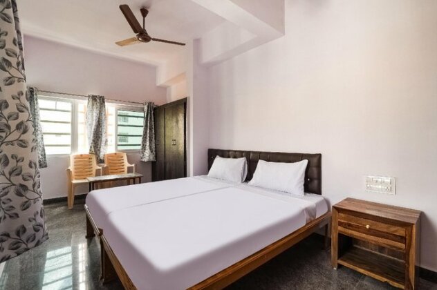 SPOT ON 37306 Lakshmi Nivasam - Photo5