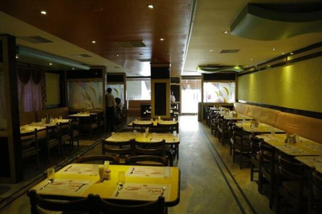Sravanthi Residency - Photo2