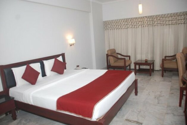 The Bhimas Residency Hotels - Photo2