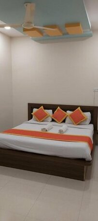 Hotel Radhika Inn - Photo5