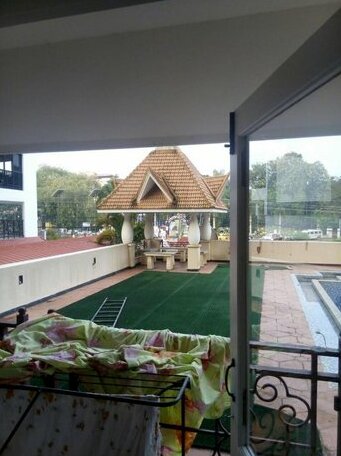 3 Bhk Fully Furnished Serviced Apartment - Photo4