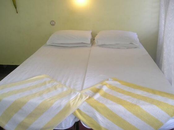 Achutha Tourist Home - Photo2