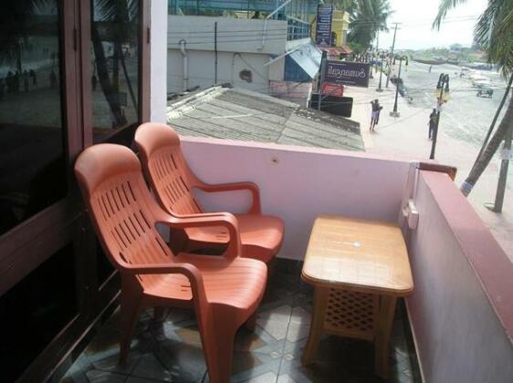 Achutha Tourist Home - Photo3