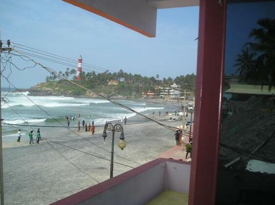 Achutha Tourist Home - Photo4