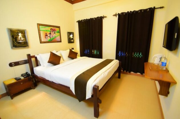 Kovalam Beach Hotel - Photo4