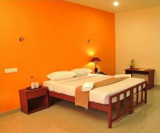 New Kovalam Beach Hotel - Photo2