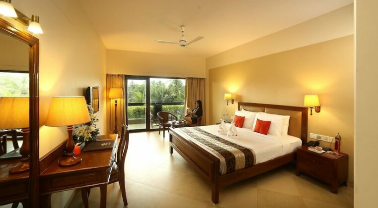 Uday Suites - The Airport Hotel - Photo5