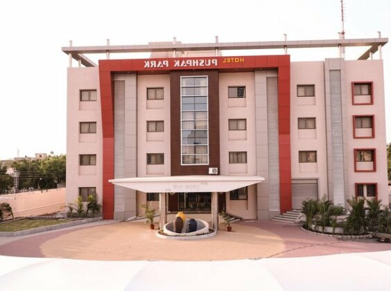 Hotel Pushpak Park - Photo3