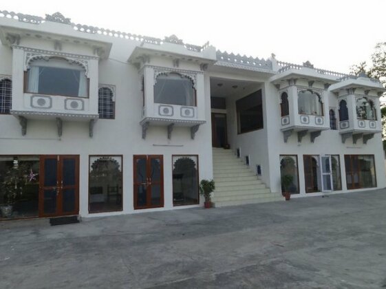 Devendragarh Palace - Luxury Paying Guest House
