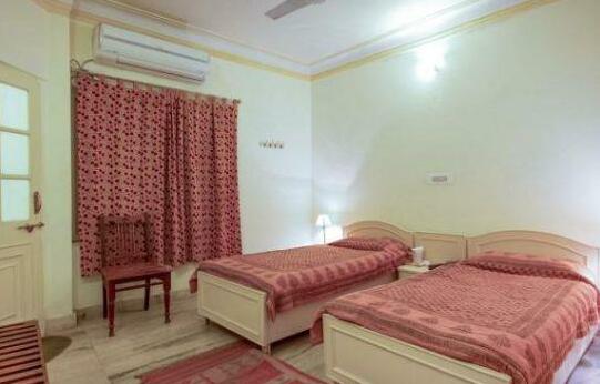 Hotel Pratap Bhawan - Photo3