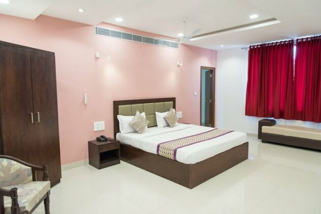 OYO 10147 Hotel Icon - Photo2